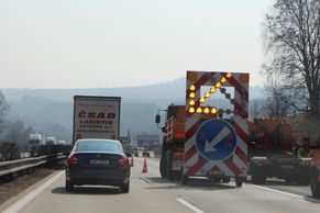 Dálnici D1 čekají další opravy. Víme, kde se zaseknete