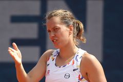 Muchová je ve finále Prague Open, Strýcová schytala výprask