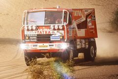 Dakar slaví čtyřicítku: Nejen Peterhansel či Kamazy. Mezi legendy se řadí také Loprais a Macháček