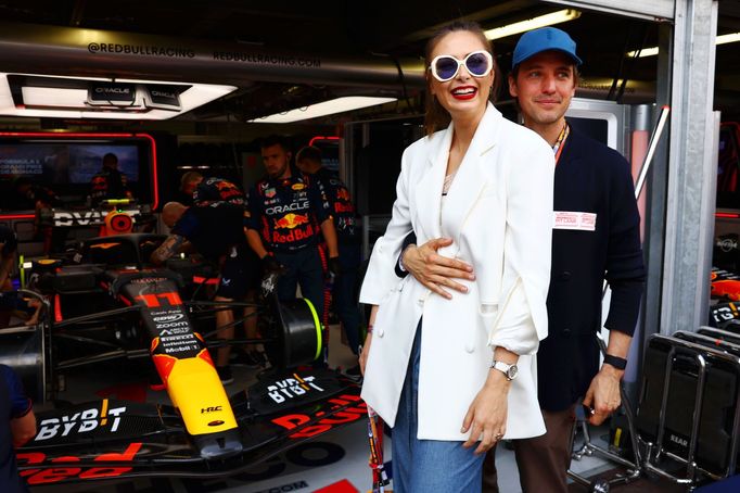 F1, VC Monaka 2023: Maria Šarapovová a manžel Alexander Gilkes