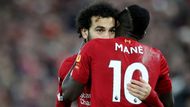 Mohamed Salah a Sadio Mané slaví v zápase Premier League Liverpool - Manchester City