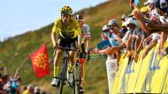 13. etapa Tour de France 2020: Primož Roglič a Tadej Pogačar při dojezdu do cíle