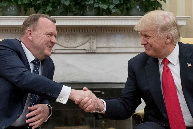 Dánský premiér Lars Lokke Rasmussen se setkal s Trumpem - oficiální návštěva v březnu 2017