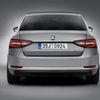 Škoda Superb 2015 záď