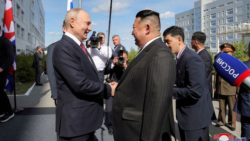 Ruský prezident Vladimir Putin a vůdce KLDR Kim Čong-un na snímku z 13. září 2023 v Rusku v Amurské oblasti