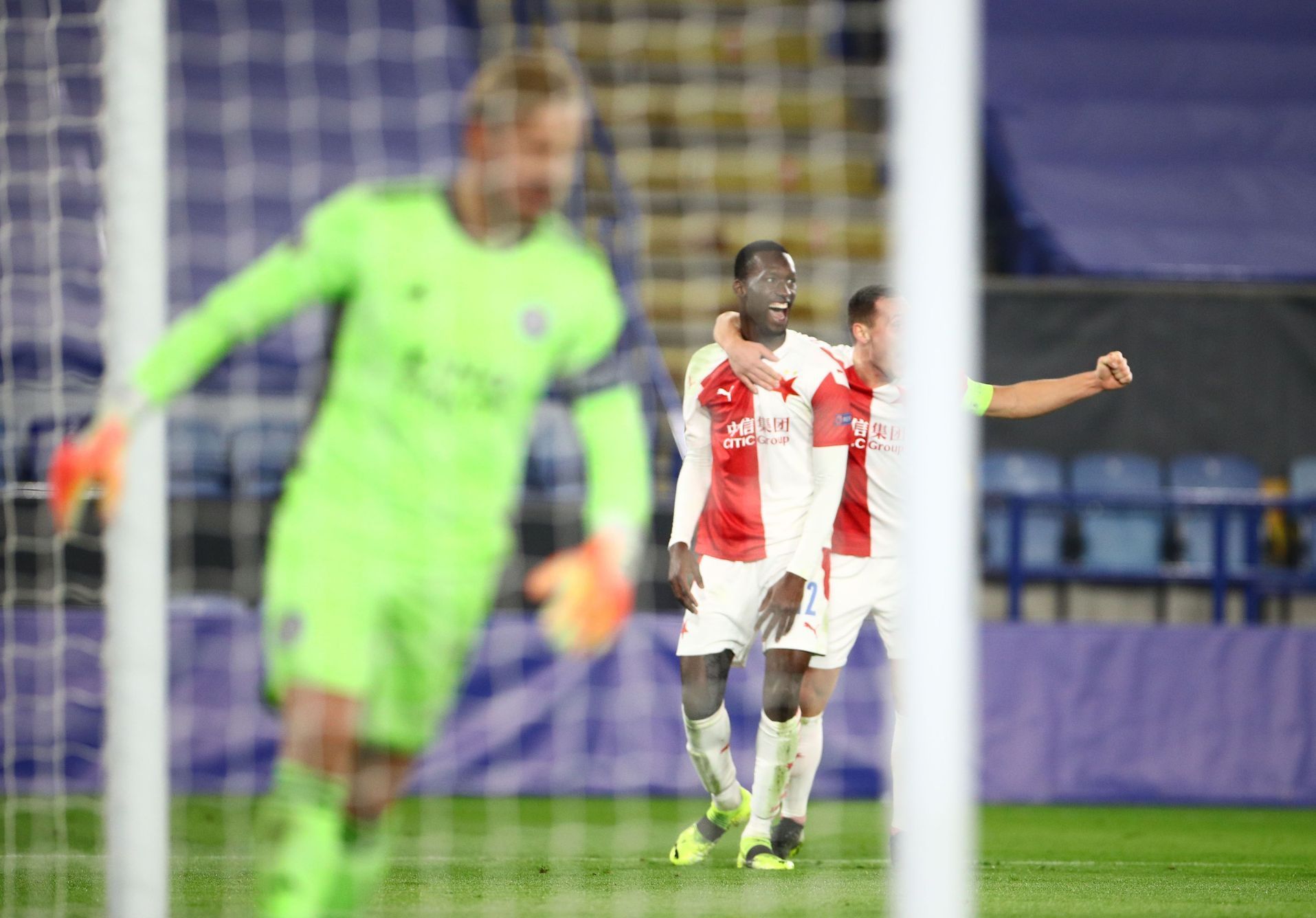 Slávisté slaví gól v odvetě  2. kola Evropské ligy Leicester  - Slavia