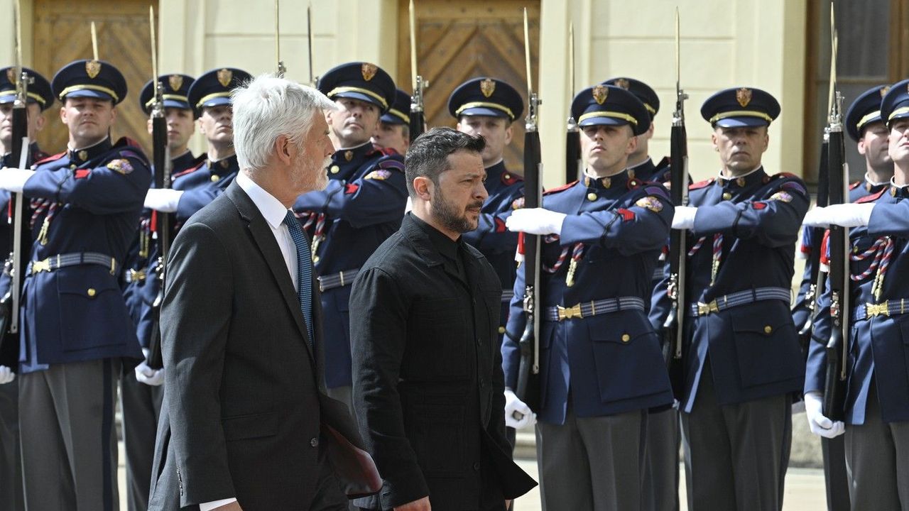 Pavel na Hradě přijal ukrajinského prezidenta Zelenského a jeho manželku Olenu