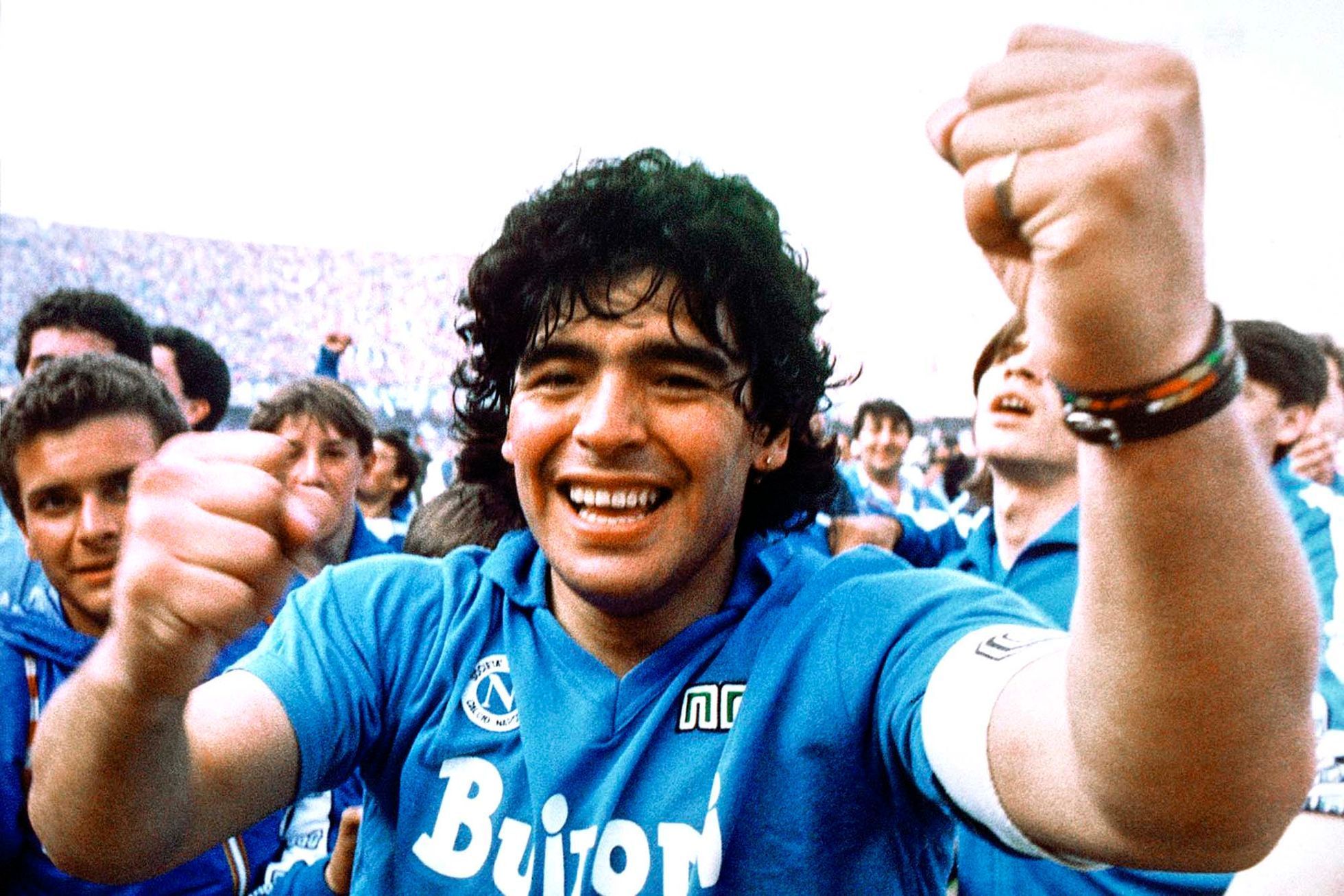 Diego Maradona, Neapol, fotbal, výročí, narozeniny