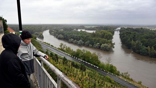 Soutok Vltavy a Labe v Mělníku.