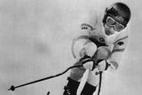 První americký olympijský vítěz ve sjezdu Bill Johnson zemřel 22. ledna. Sjezdař vybojoval zlatou medaili v roce 1984 v Sarajevu, v životní sezoně tehdy vyhrál i tři závody Světového poháru.