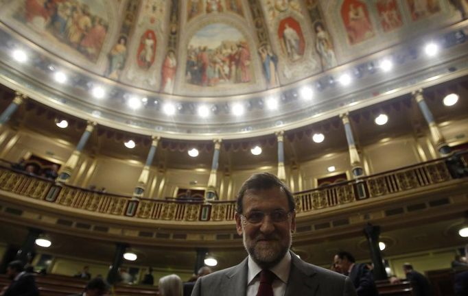 Premiér Mariano Rajoy v parlamentu.