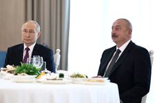 Ázerbájdžán s Ruskem nikdy nebyli přátelé. Lidi to táhne k Západu, říká tamní expert