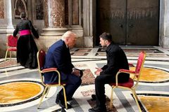 "Nerostná dohoda" podepsána. Jak Zelenskyj nakonec přechytračil Trumpa