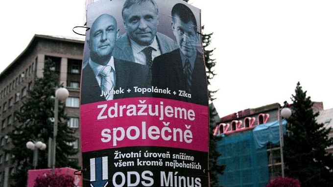 Předvolební plakáty ČSSD na severu Čech...