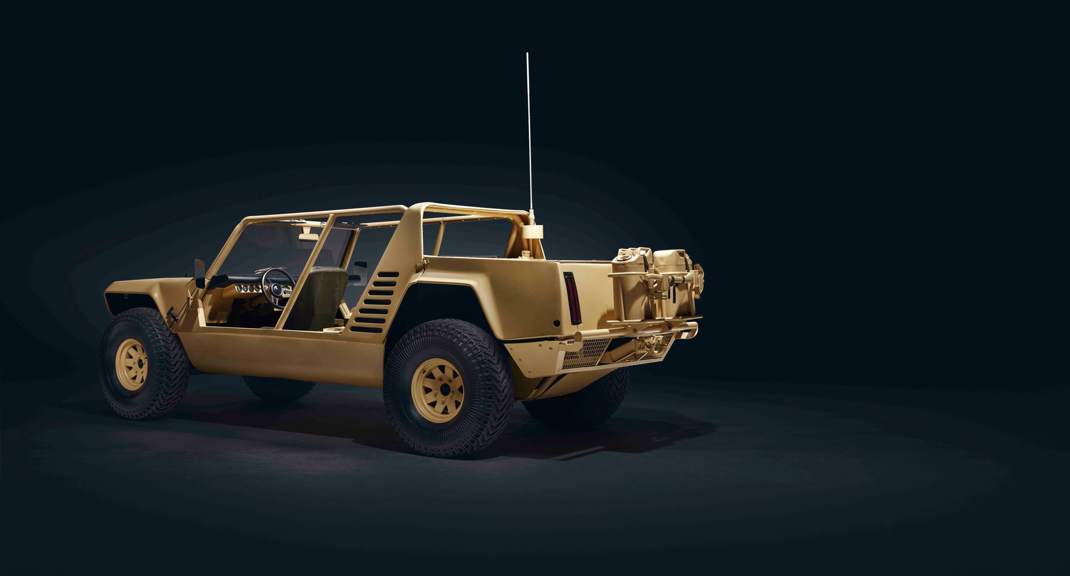 Lamborghini LM002