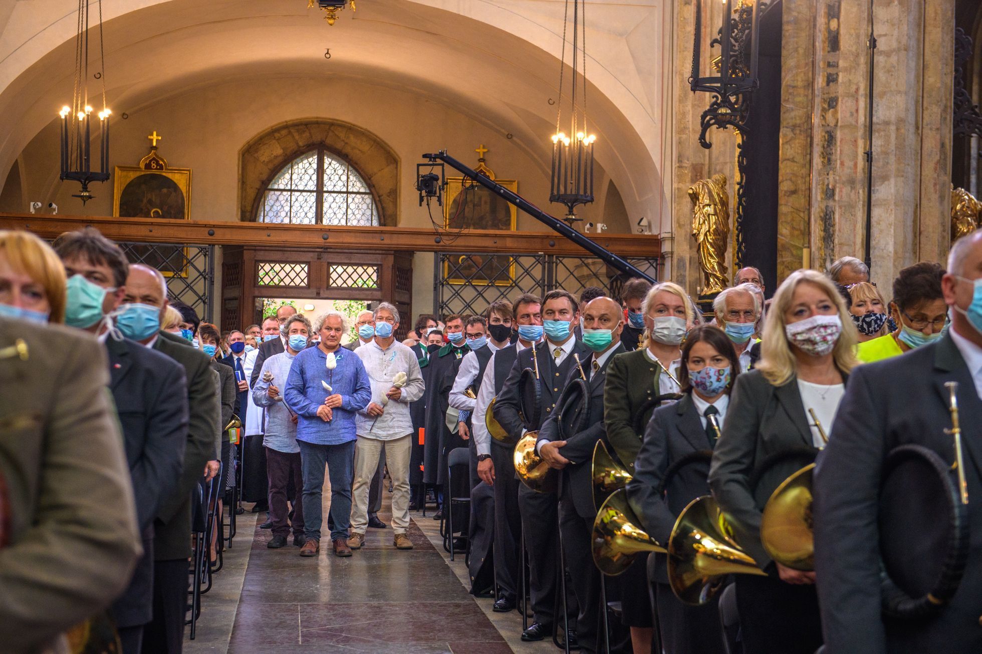 Richard Horák: Arcibiskup Dominik Duka žehná Mariánskému sloupu v Praze