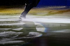 Bruslař A a bruslař B. Není obrovská fyzická výhoda být muž, zní z dívčího páru