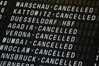 Zrušené lety, cancelled, letiště, zrušeno, spoj, karanténa