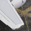 Airbus si v Paříži upiloval křídlo o budovu