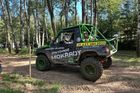 Terénní auta řádí, ochránci jásají. Největší off-road akce v Česku pomáhá přírodě