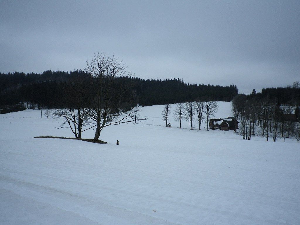 Na horách to zima nevzdává