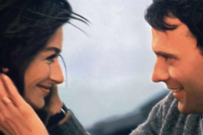 Anouk Aimée a Jean-Louis Trintignant na snímku z filmu Muž a žena z roku 1966.