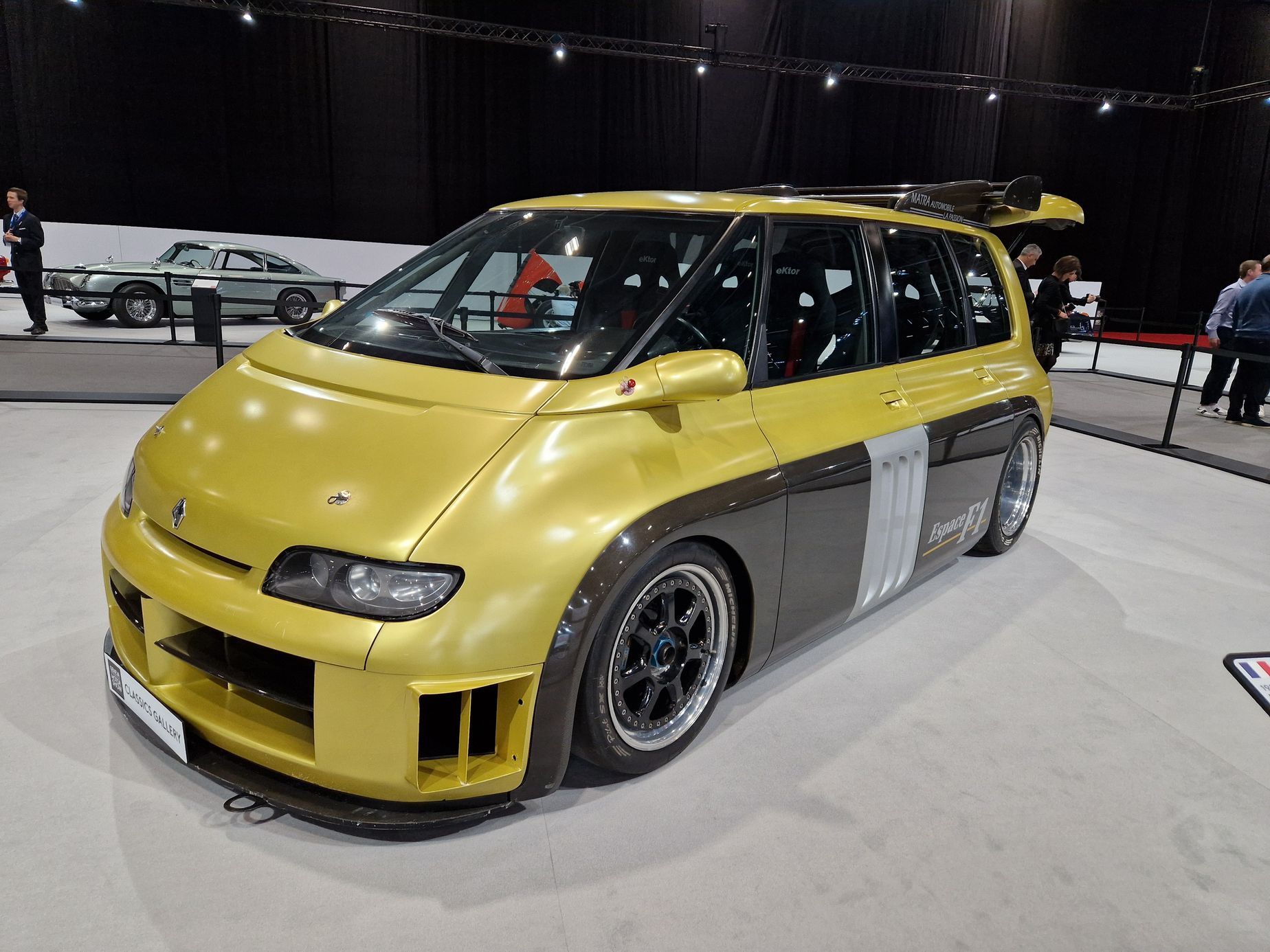 Autosalon Ženeva veteráni na výstavě