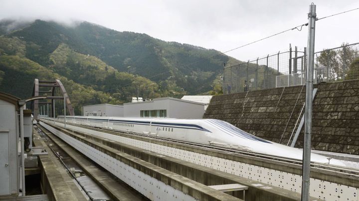 Rekord si drží i po pěti letech. Vlak maglev je pýchou japonské železniční dopravy