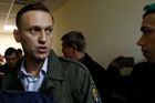 "Vylekali jsme staříka Putina". Soud poslal Navalného na 20 dní do vězení za organizování mítinků