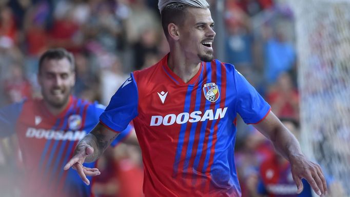 Jan Kliment slaví branku v odvetě 3. předkola LM Plzeň - Šeriff Tiraspol