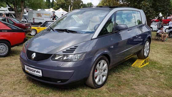 Renault Avantime zůstal nepochopený, proto ho vzniklo jen 8,5 tisíce kusů. V Česku jich jezdí jen pár.