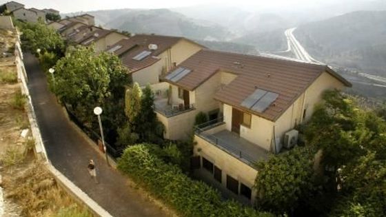 Galerie: Pátek 3. 2. očima zahraničních fotografů