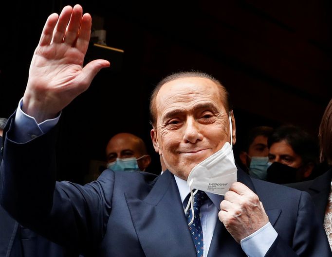 Bývalý italský premiér Silvio Berlusconi.