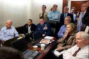 Jak Barack Obama sledoval zásah proti bin Ládinovi v přímém přenosu