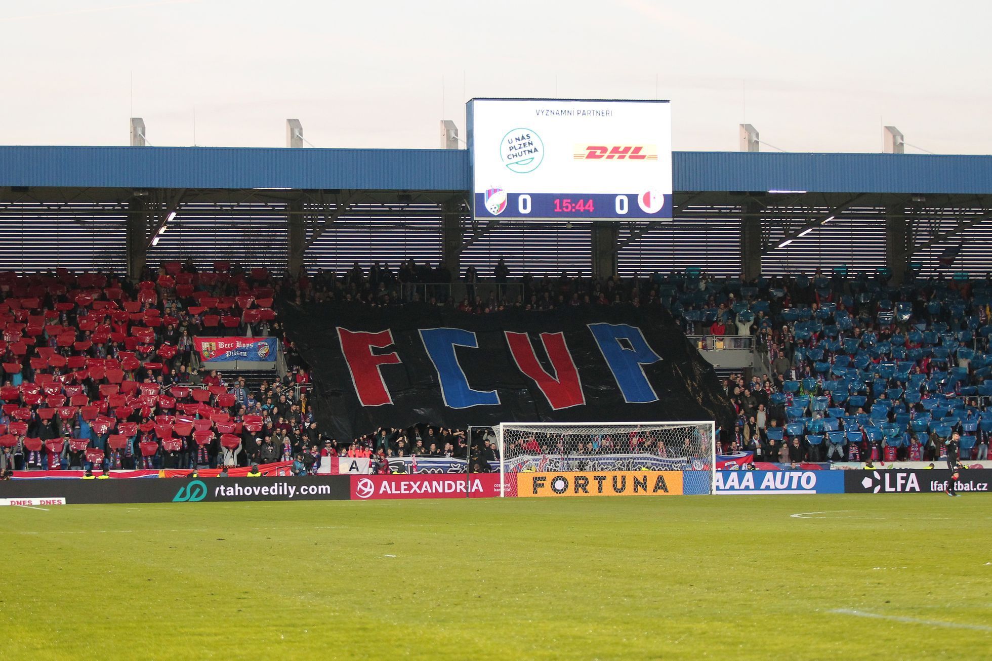Fanoušci VIktorie v zápase první ligy Plzeň - Slavia.