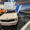 historická a filmová auta autosalon Paříž
