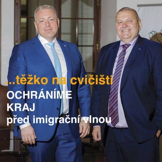 Ministr vnitra Milan Chovanec a středočeský hejtman Miloš Petera