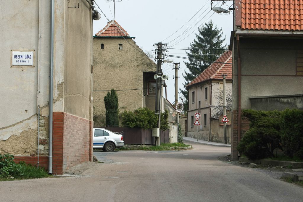 Dobrovíz