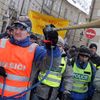 Protest hasičů a policistů