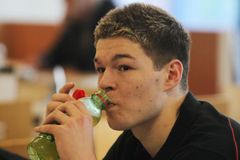 Hadamczik znovu překopal sestavu, odnesl to malý Jágr