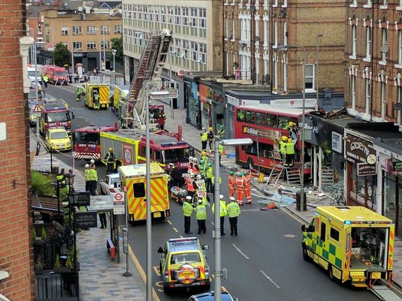 Nehoda autobusu v Londýně.