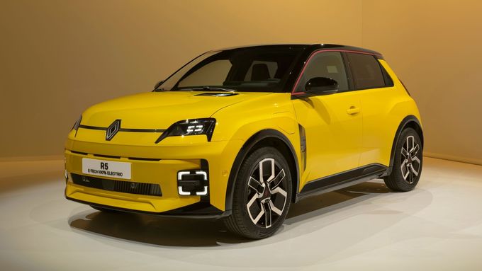 Renault 5 je zpátky, tentokrát jako elektromobil.