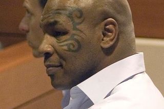 Mike Tyson před soudem.