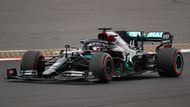 Lewis Hamilton v Mercedesu na trati Velké ceny Eifelu formule 1 2020
