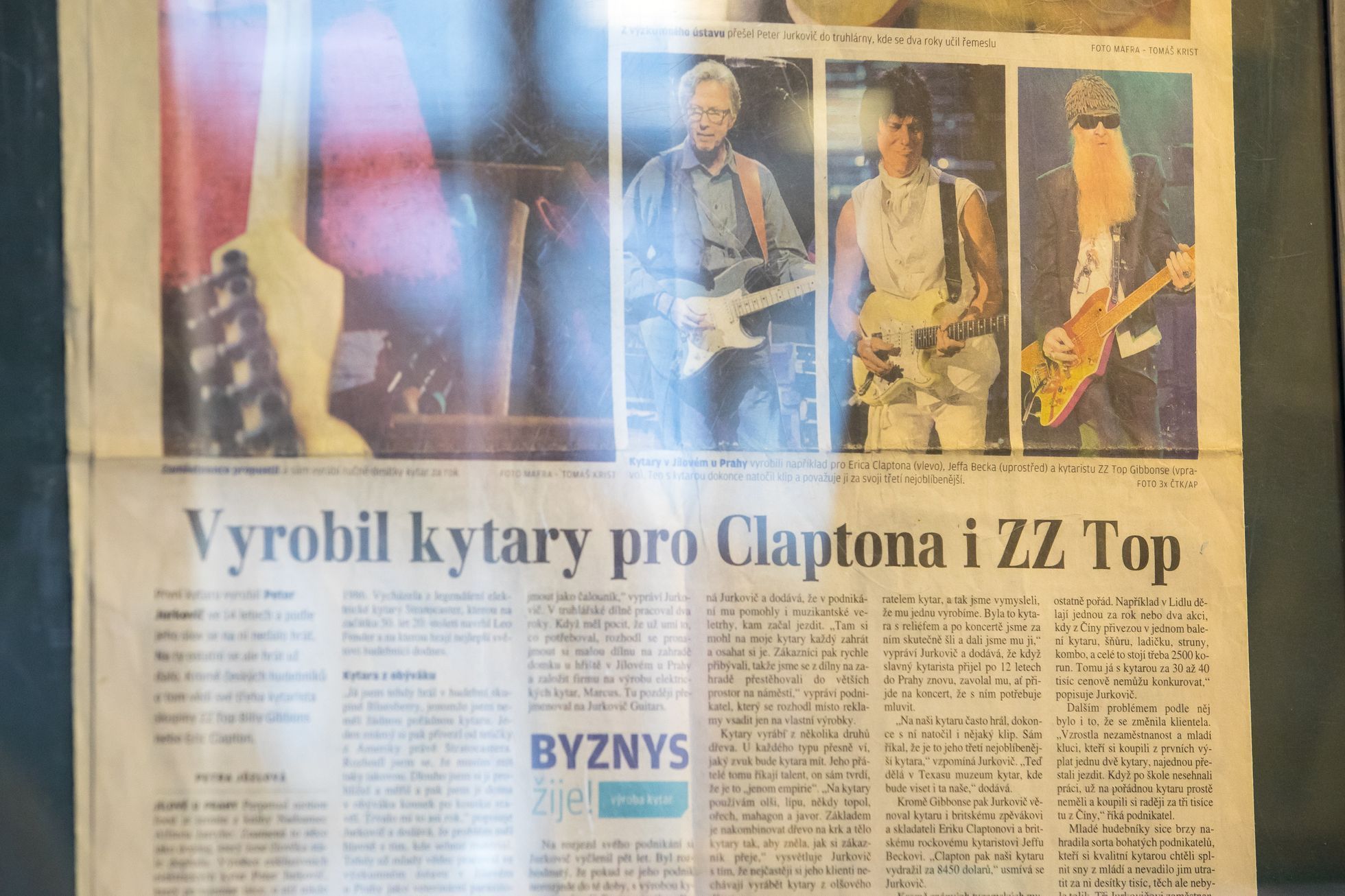 Výstava kytar Petera Jurkoviče, Regionální muzeum Jílové u Prahy