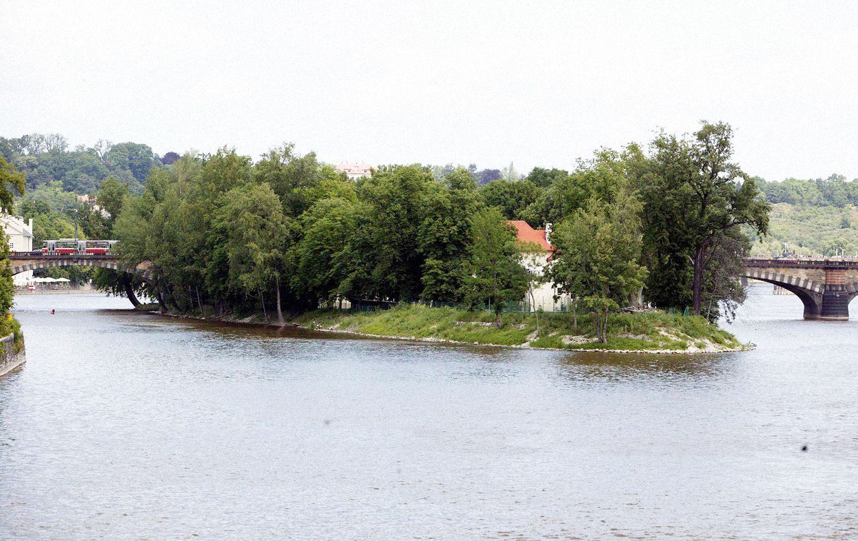 Fotogalerie / Střelecký ostrov / Střelecký ostrov v Praze slaví výročí již 485 let své existence