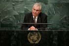 Zeman se v OSN představil jako pilný čtenář. Čeští diplomaté uvolnili svá místa delegaci Hradu