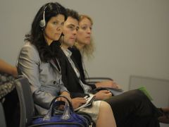 Zahraniční hosté CSR Summitu: zleva Joanna Hafenmayer, Derek Wilson a Christine Neumann