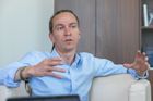 Audit našel ve stavební digitalizaci 32 chyb. Bartoš za ně vinu odmítá