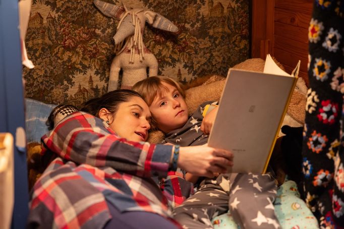 Judit Pecháček jako Klára a Adam Kocúr coby Daník.